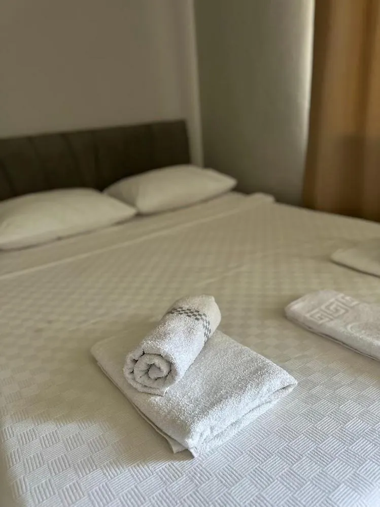 Çeşme Viyana Otel